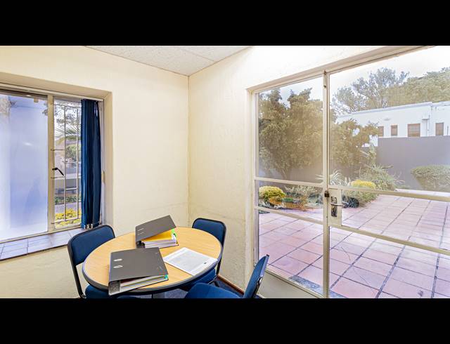 773M² OFFICE FOR SALE IN FERNDALE